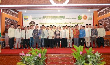 Asisten II Provinsi Jambi Harapkan Muhammadiyah Semangat Membangun Tatanan Sosial dan Pendidikan Masyarakat