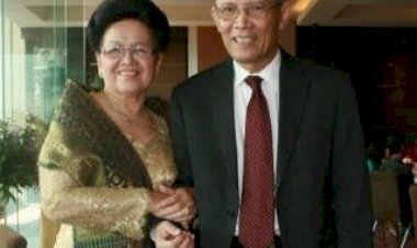 Pakar Seksologi Senior dr Naek L Tobing Meninggal karena COVID-19