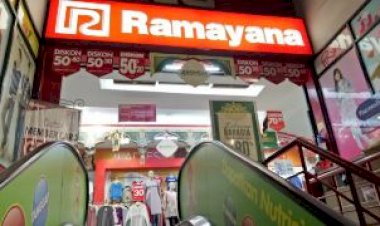 Viral Video Tangis Pegawai Ramayana Usai di-PHK Saat Pandemi COVID-19, Bikin Haru!