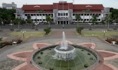 Satu ASN Meninggal Positif COVID-19, Kantor Kecamatan & Enam Kelurahan di Surabaya Tutup Sementara