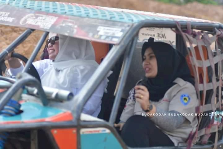 Bupati Masnah Buka Adventure Off-road Peringatan HUT SJI ke-8