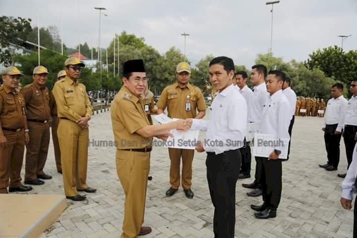 98 CPNS  Kota Sungai Penuh Ikuti Sumpah PNS