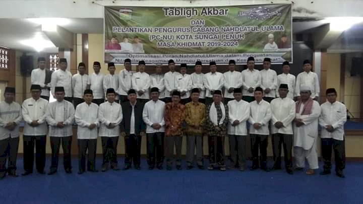 Asisten Ekobang Pemkot Sungaipenuh Hadiri Pelantikan PC NU