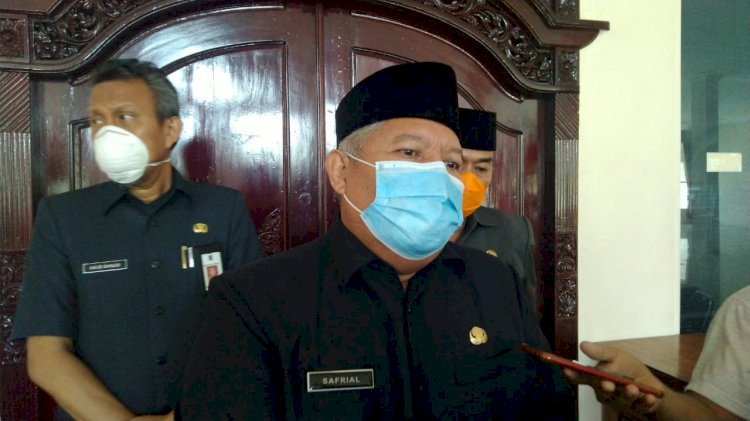 Listrik Sering Mati, Bupati Safrial:Kalau Kepala PLN Bawahan Saya, Sudah Saya Pecat