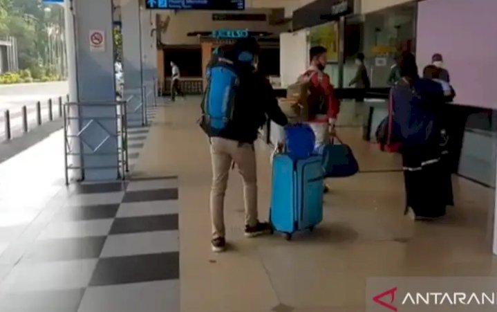 Jubir Kemenhub Sebut Penerbangan Domestik Hari Ini Masih Diizinkan, Tapi...