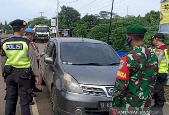 Antisipasi Pemudik Seludupan Polda Jabar Razia Kendaraan di Pos Perbatasan