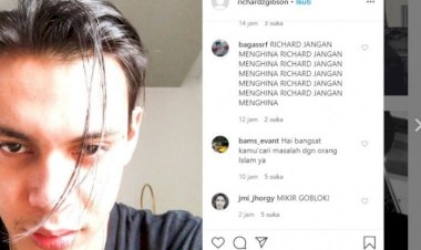 Viral! Richar Gibson Lecehkan Gerakan Salat & Ngakunya Iseng, Begini Reaksi Netizen