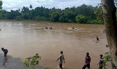 Mandi di Sungai Nenek di Bungo-Jambi Ini Dikabarkan Tenggelam