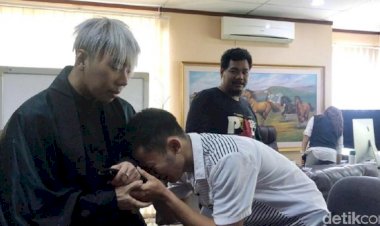 Hendri Sebut Roy Kiyoshi Konsumsi Obat Tidur sejak WFH: Nggak Bisa Tidur!