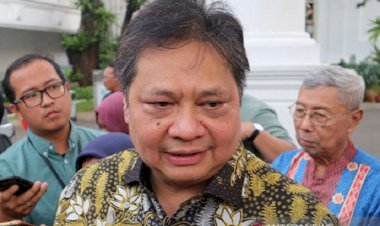 Jokowi Instruksikan Airlangga agar Megaproyek Kereta Cepat diintegrasikan Jakarta-Bandung Hingga Surabaya