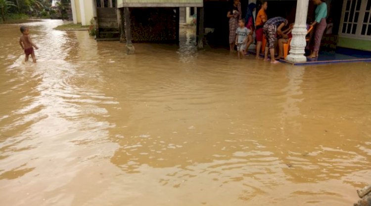 Ratusan Rumah di Kecamatan Tabir Merangin Terendam Banjir