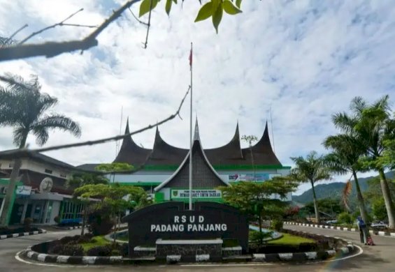 DUH! 13 Tenaga Kesehatan RSUD Padang Panjang Positif COVID-19