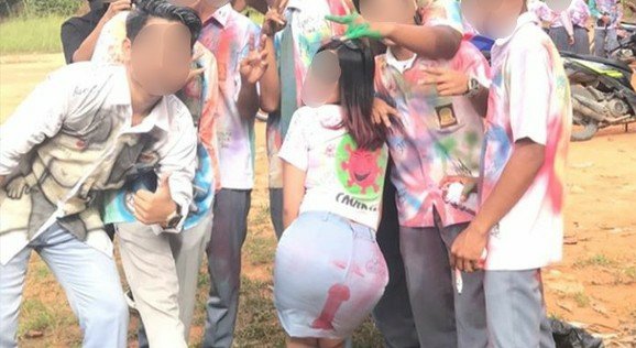 Viral Aksi Corat-coret Seragam dan Tak Senonoh Siswa di Pekanbaru Bikin Geleng Kepala