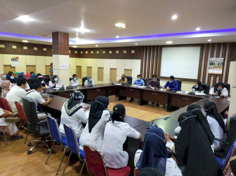 Sambil Menangis, Pegawai Puskesmas Rantaupanjang Merangin Ini Adukan Tingkah Laku Kapus ke DPRD