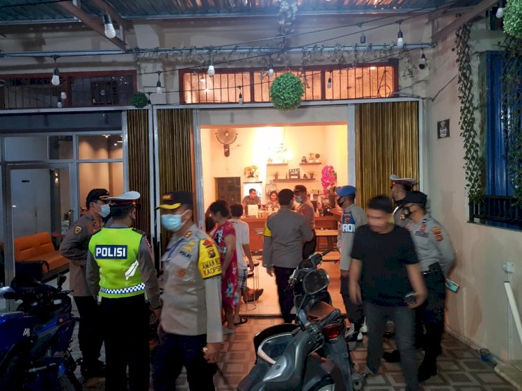 Pasien Positif Corona di Merangin 15 Orang, Aparat Gabungan Ketatkan Jam Malam, Sejumlah Rumah Makan dan Cafe Ditutup