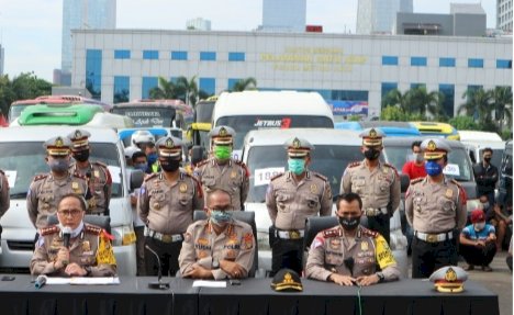 Polisi Kerap Pergoki Travel Gelap lewat 'Jalur Tikus'