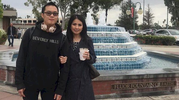 Gantikan M Nuh, Warren Tanoesoedibjo Menang Lelang Motor Listrik, Pengagum Jokowi