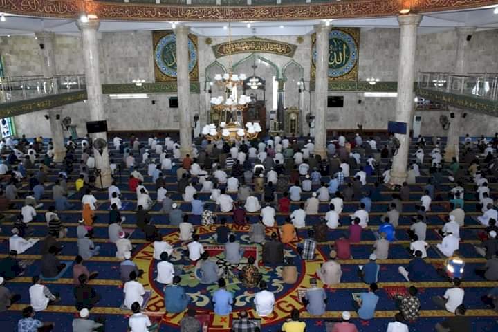 Era New Normal! Menag Terbitkan Edaran Rumah Ibadah Wajib Miliki Surat Bebas COVID-19