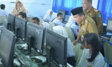 Ujian Siswa di Merangin Secara Online, Kadisdik: Yang Tidak Punya HP, Guru Antar Soal ke Rumah