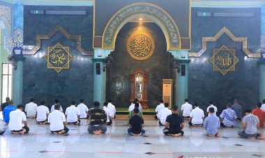Terapkan Protokol Kesehatan, Masjid Raya Al Azhom Tangerang Sudah Gelar Shalat Berjamaah