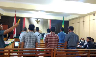 8 Saksi Dihadirkan JPU, 3 Terdakwa Korupsi Dana Bencal Kerinci Ini Hanya Bisa Mengangguk