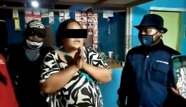 Viral! Video Makan Gurame Rp1,3 Juta di Pantai Tanjung Pakis