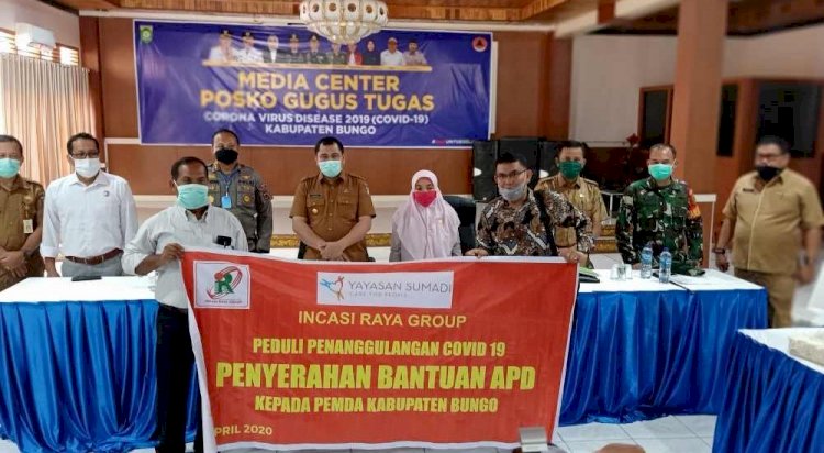 Bupati Bungo Terima APD dan Alat Kesehatan dari Incasi Raya Group