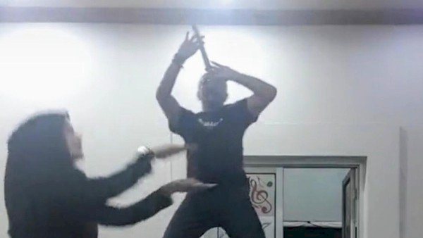 Viral Video TikTok Kadis Parpora Bondowoso Joget India di Meja Kantor, Ketua DPRD: Itukan Aset Negara!