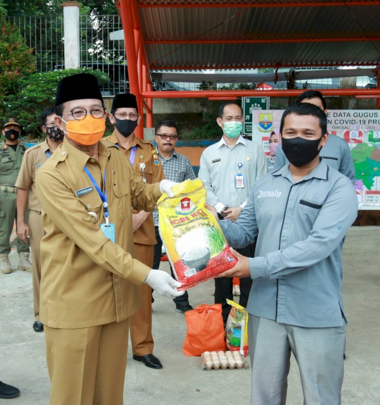 Tuna Netra, Difabel, Wartawan dan Mashasiswa Tak luput dari Perhatian Gubernur Jambi  