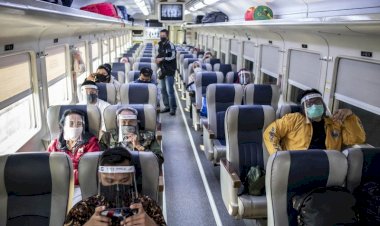 Naik Kereta Kini Tanpa SIKM, Tapi Wajib Unduh Isi Aplikasi Ini....