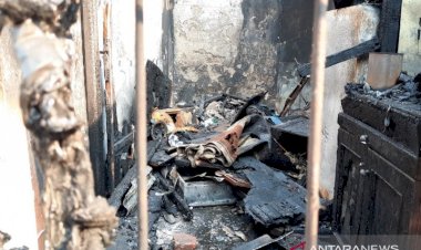 Gudang Beras dan Empat Kontrakan di Slipi Hangus Terbakar