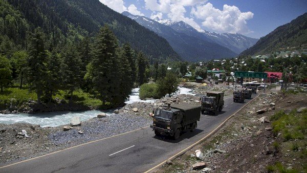 Tentara China Mundur dari Lokasi Konflik Mematikan Versus India