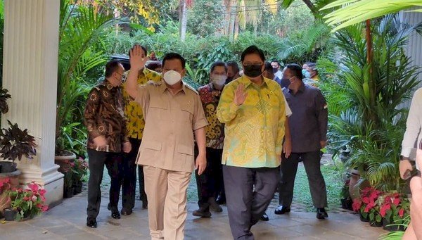 Airlangga Hartarto Sowan ke Rumah Prabowo, Agenda Apa?