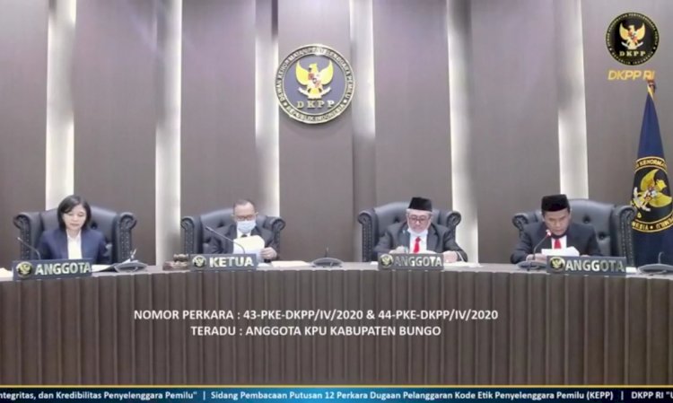 Resmi Musfal Dipecat dari Anggota KPU Bungo