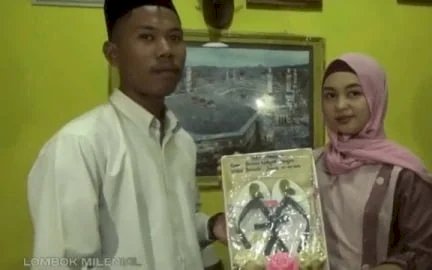 Duh! Mahar Pernikahan Berupa Sandal Jepit yang Viral Itu Ternyata Cuma Gimmick