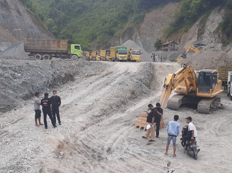 Tuntut Jatah Operasi, Puluhan Sopir Truck di Kerinci Ini Datangi Galian C Siulakderas
