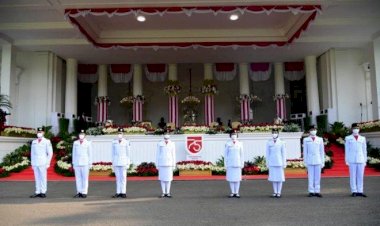 Ini Dia 3 Anggota Paskibraka Bertugas Mengibarkan Bendera Merah Putih di Istana Negara