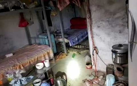 Pria Ini Tak Sadar Tidur dengan Buaya Paling Berbahaya Cukup Lama