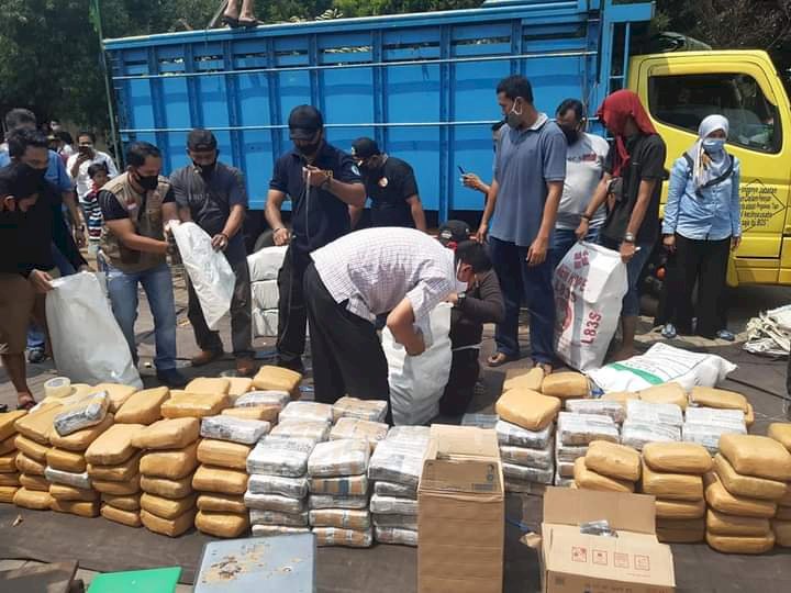 Modus Truk Angkut Pisang, BNN Bongkar Penyeludupan Ganja Setengah Ton