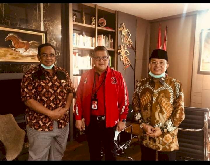 Pasca Penundaan Rekomendasi Foto Sekjen PDIP Hasto Bersama Fachrori Beredar, Edi Bilang Begini