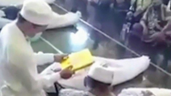 Viral! Ribut Soal Tanah Berujung Sumpah Pocong di Bondowoso