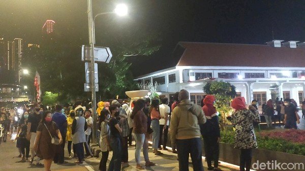 Pertunjukan Seni di Alun-alun Suroboyo Digagas Pemkot Disorot, Polisi: Nggak Ada Izinnya!