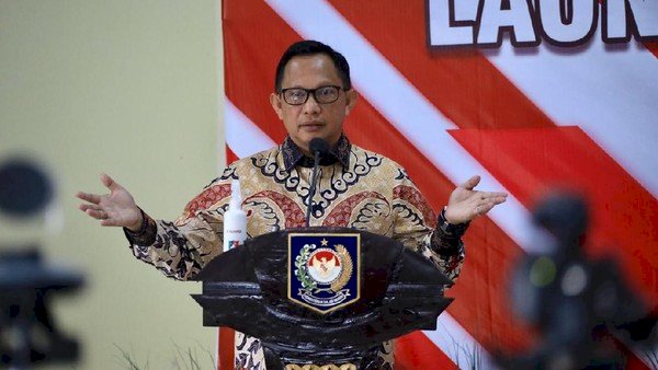 Calon Kepala Daerah Bikin Kerumunan, Mendagri: Bully Saja! Gimana Mau Jadi Pemimpin