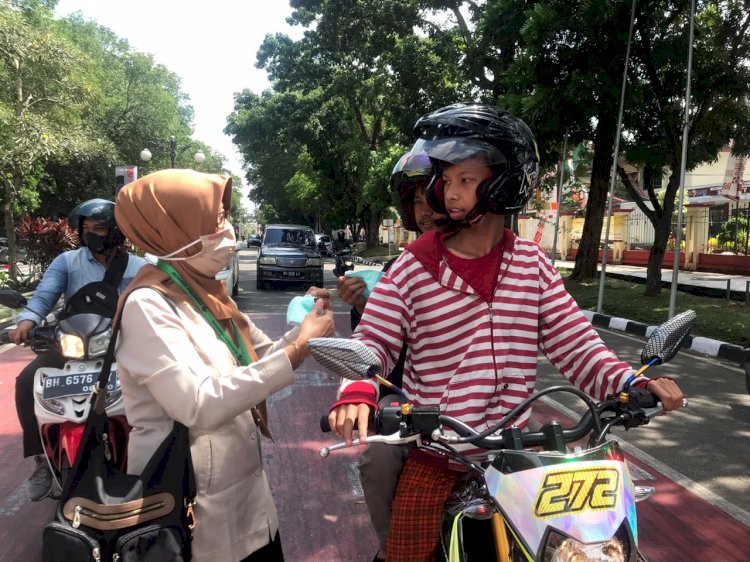Salurkan 1 Juta Masker melalui Poltekkes Jambi, Kemenkes: Dapat Mengurangi Penyebaran Virus Covid-19