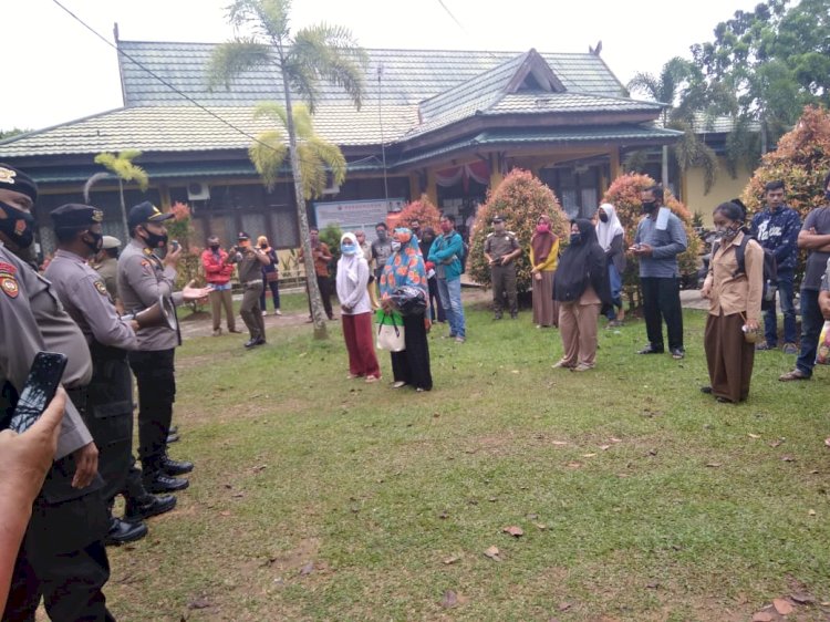 Urus Identitas Kependudukan di Dukcapil Muarojambi, Puluhan Warga Ini Malah Dikumpulkan Polisi
