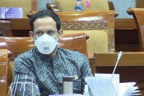 Beredar Rencana Penghapusan Mapel Sejarah oleh Kemendikbud, Nadiem: Kakek Saya Pejuang!