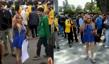 Viral! Waria Ini Demo Tolak CiptaKerja Sindir DPR: Tanpa Rakyat Kamu Tidak Bisa Apa-apa