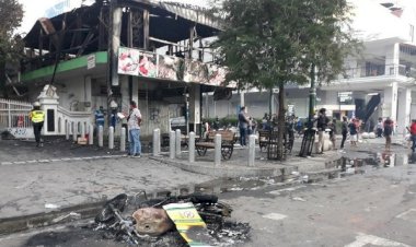 Demo Tolak UU Cipta Kerja di Yogya Berujung Rusuh & Fasilitas DPRD Rusak, Sultan HB X: Jangan Anarkis