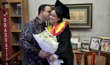 Begini Pesan Anies kepada Putrinya yang Diwisuda Virtual Universitas Indonesia