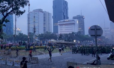 TNI antar Pulang Massa Remaja di Kawasan Patung Kuda
